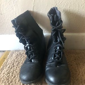 Black American Eagle boots